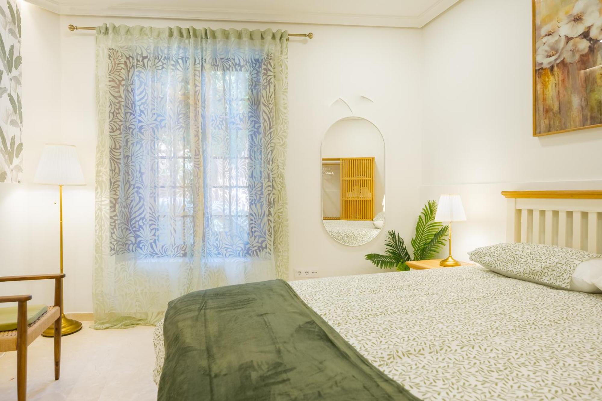 Ferienwohnung Fantastico 2H+1B Plaza Del Museo Sevilla Exterior foto